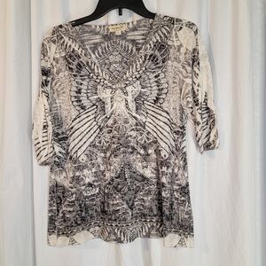 ONE WORLD Black and White Artistic Long Sleeve Tee